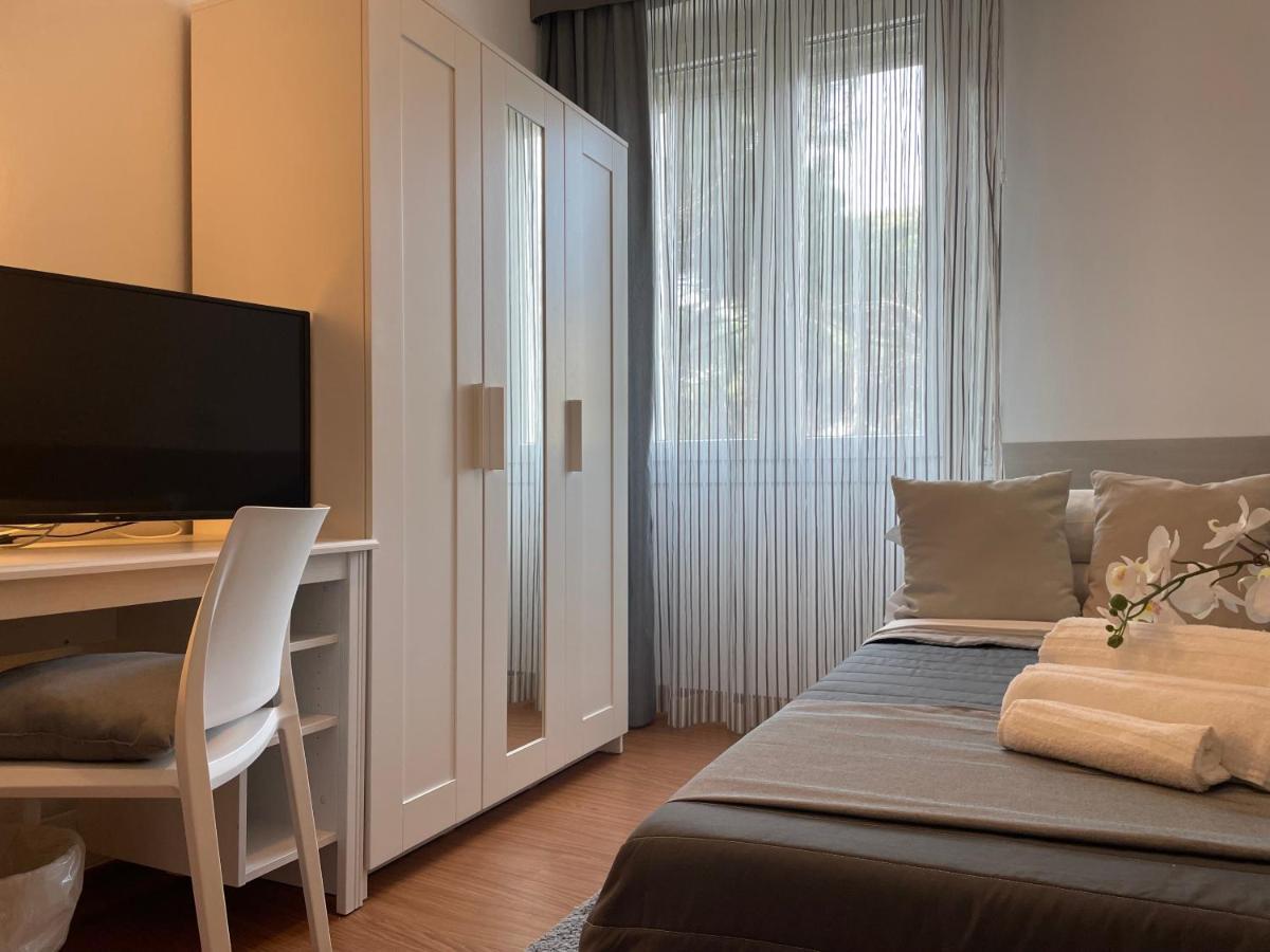 Hotel Augustus Milano Marittima Esterno foto