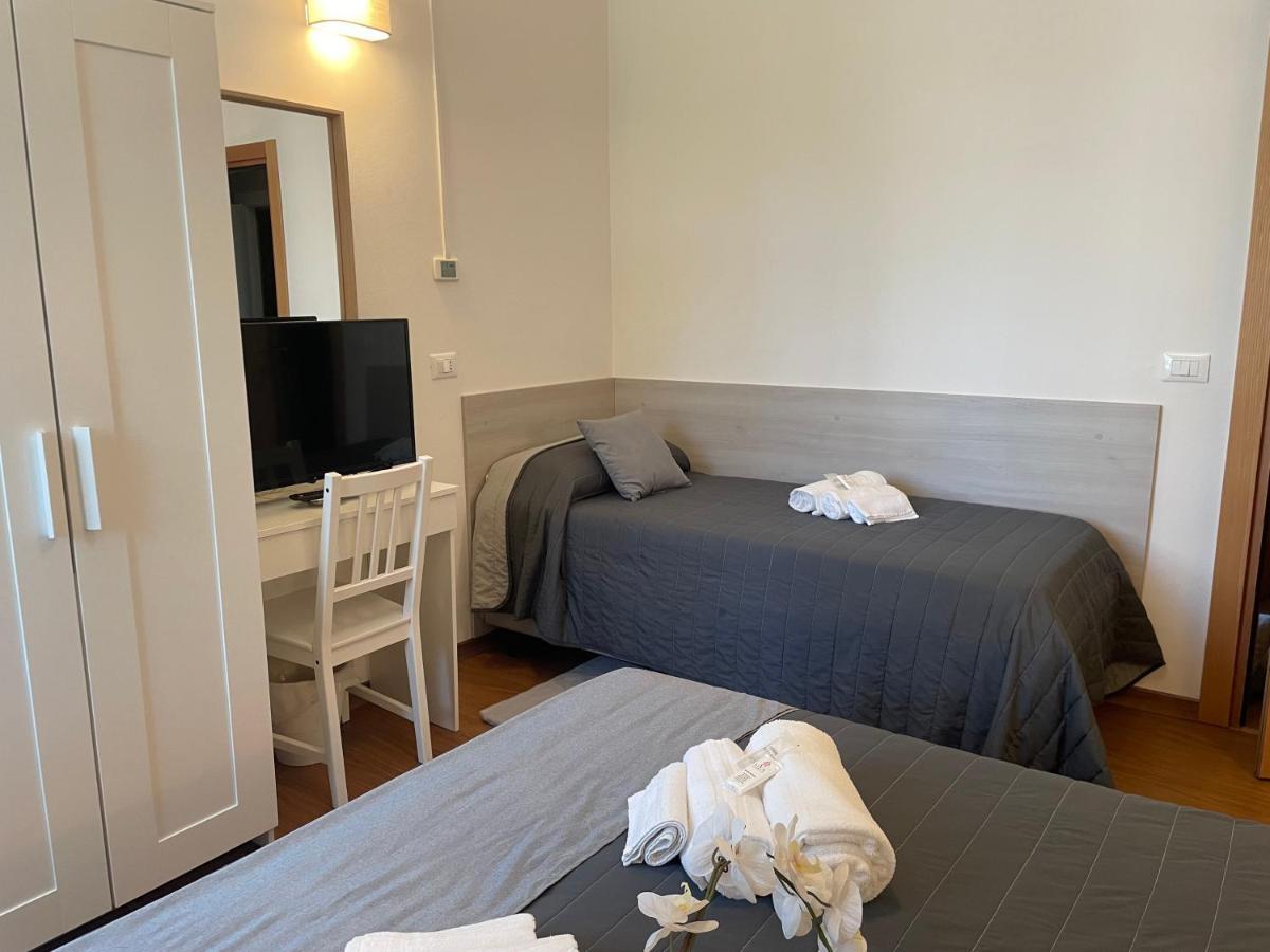 Hotel Augustus Milano Marittima Esterno foto