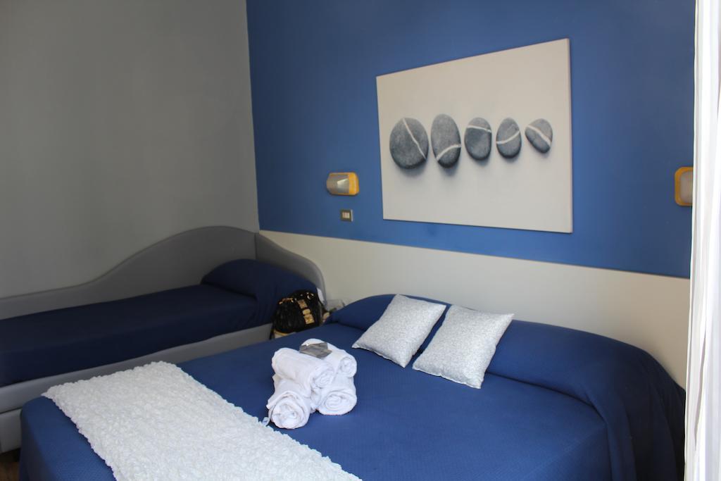 Hotel Augustus Milano Marittima Camera foto