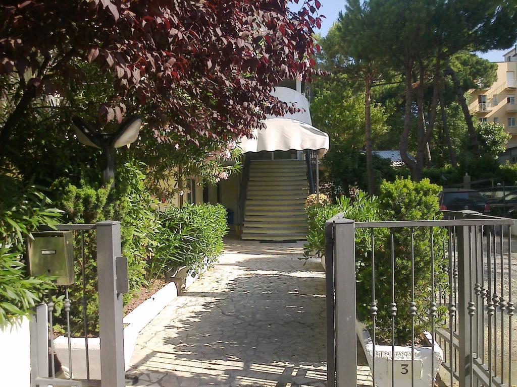 Hotel Augustus Milano Marittima Esterno foto
