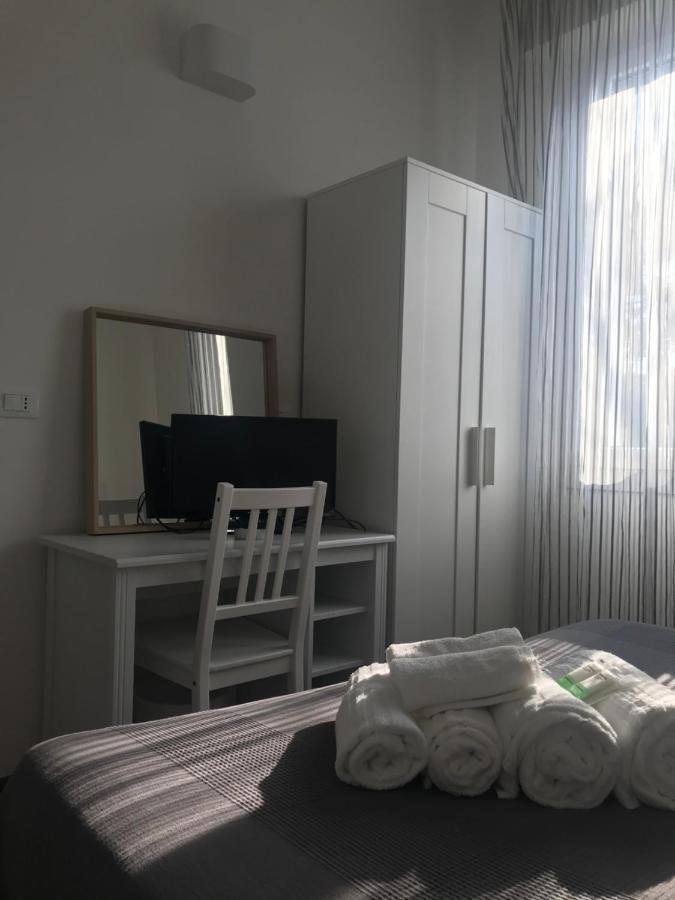 Hotel Augustus Milano Marittima Esterno foto