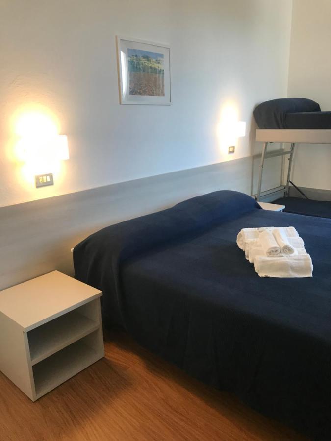 Hotel Augustus Milano Marittima Esterno foto
