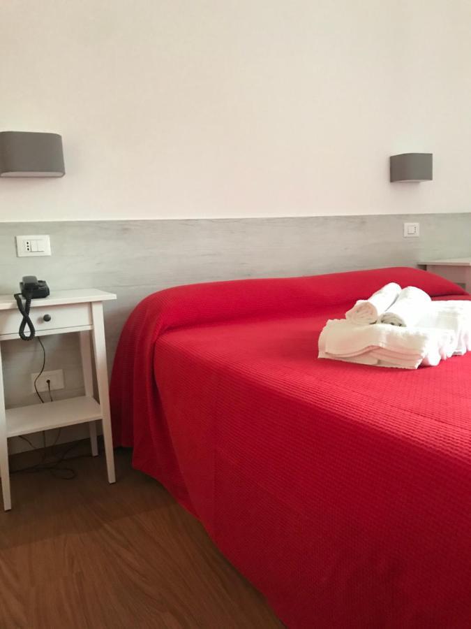 Hotel Augustus Milano Marittima Esterno foto